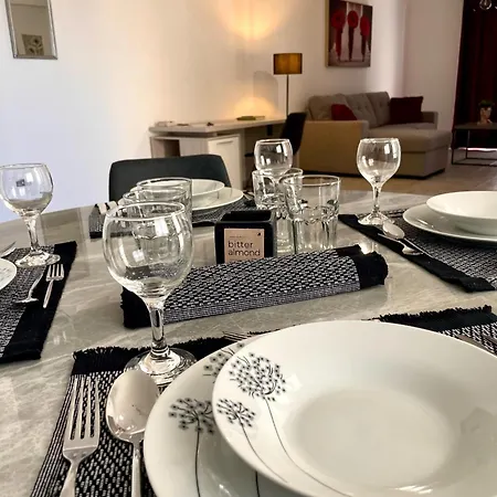 Apartment Platform 357 La Vie Royale Charming *
